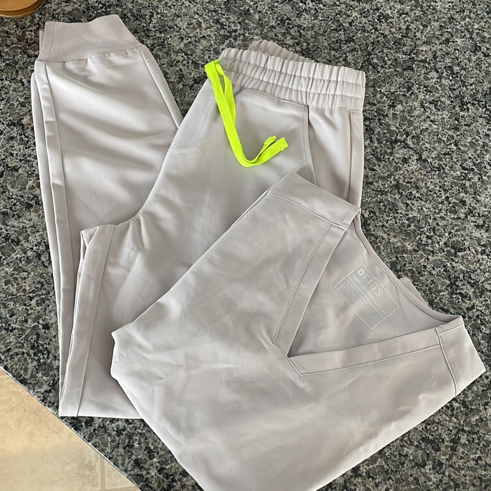 FIG Set Scrub -XS-. LIMITED EDITION Zamora Slate pants & 3 Pocket Scrub top